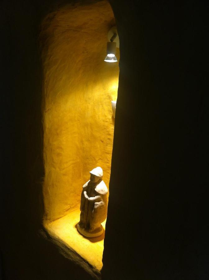 Thoré-la-RochetteTroglodyte Loft住宿加早餐旅馆 外观 照片